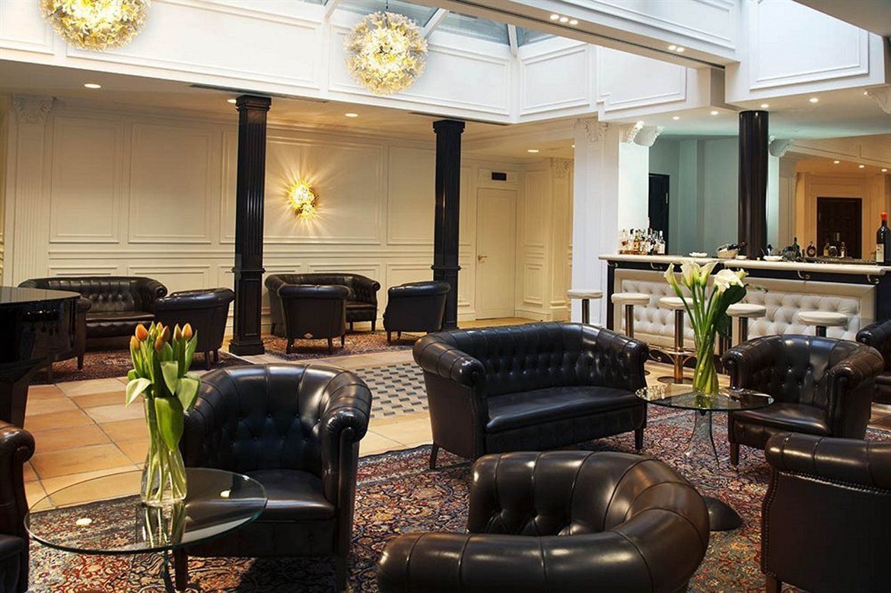 Hotel Pierre Milano Exterior foto The lobby of the hotel
